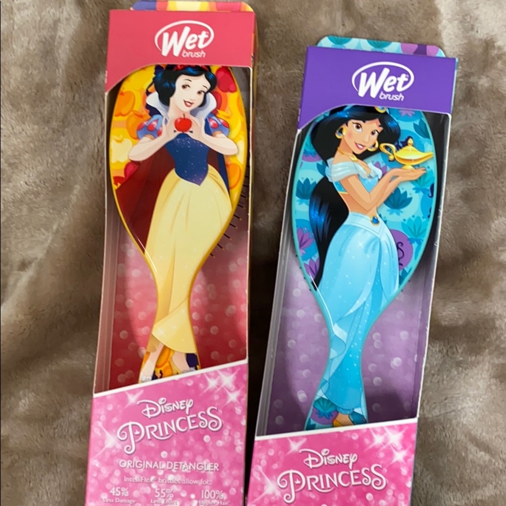 Disney Princess Wet Brush Snow White & Jasmine